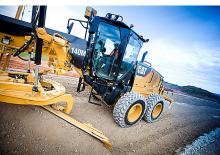 Грейдери Caterpillar 140M AWD