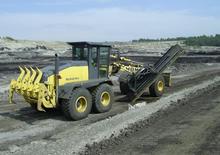 Грейдери HBM-NOBAS BG 240 T-5