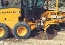Грейдери Volvo G726B