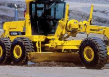 Грейдери Komatsu GD825A-2