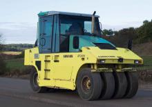 Гуменоколесни валяци Ammann AP 240 H