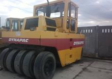 Гуменоколесни валяци Dynapac CP 30
