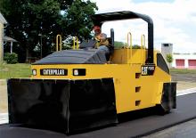 Гуменоколесни валяци Caterpillar PS 360C