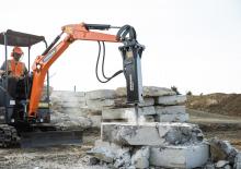 Хидравлични чукове Doosan HB03