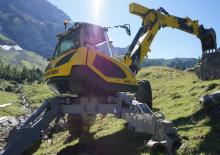 Крачещи багери Menzi M525