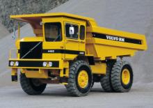Камиони-самосвали Volvo 442C
