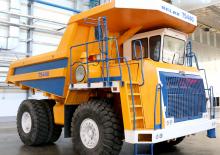 Камиони-самосвали Belaz 75440