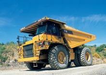 Камиони-самосвали Caterpillar 775 D