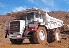 Камиони-самосвали Perlini DP 905 WD