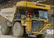 Камиони-самосвали Komatsu HD780-1