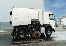 Камиони за метене (чистене), двойна експлоатация Bucher-Schörling MaxPowa V80h rear suction