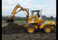 Колесни екскаватори Mecalac 8 CX i