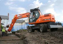 Колесни екскаватори Doosan DX170W