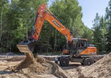 Колесни екскаватори Develon DX210W-7 