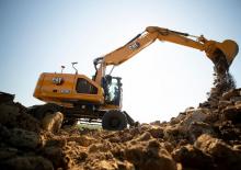 Колесни екскаватори Caterpillar M320