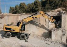 Колесни екскаватори Caterpillar M322D