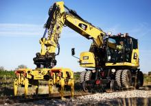 Колесни екскаватори Caterpillar M323F 