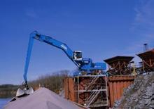 Щишки за ексаватори Terex-Fuchs MHL 380