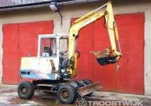 Колесни екскаватори Yanmar YB 401 W