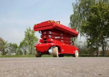 Колесни ножични автовишки PB PB S101-12E