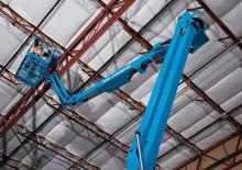 Колесни повдигачи с подвижна стрела Genie Z-40/23N