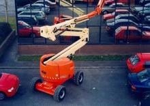 Колесни повдигачи с подвижна стрела JLG 450A Semi Track