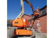 Колесни повдигачи с подвижна стрела JLG H340AJ