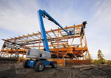 Колесни повдигачи с подвижна стрела Genie Z-80/60 D