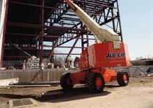 Колесни телескопични подемници JLG 601 S