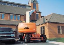 Колесни телескопични подемници JLG 800S