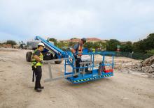 Колесни телескопични подемници Genie S-60 HF 