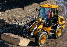 Колесни товарачи JCB 409