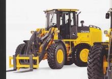 Колесни товарачи John Deere Construction 444 J