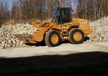 Колесни товарачи Case 521 D