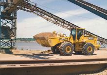 Колесни товарачи John Deere Construction 744 H MH