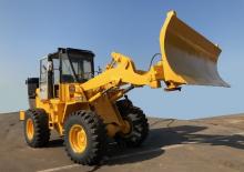 Колесни товарачи TCM 835-2