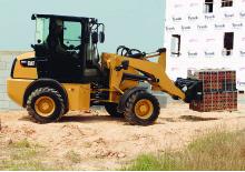 Колесни товарачи Caterpillar 904 H