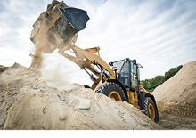 Колесни товарачи Caterpillar 914K