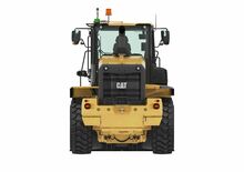 Колесни товарачи Caterpillar 930
