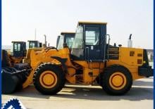 Колесни товарачи Changlin 958