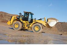 Колесни товарачи Caterpillar 972K