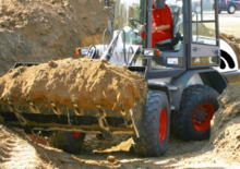 Колесни товарачи Bobcat AL 350