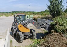 Колесни товарачи Mecalac AS700
