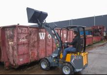 Колесни товарачи Giant D 254 SW