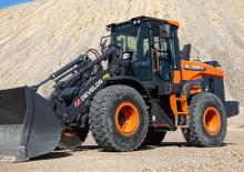 Колесни товарачи Develon DL200TC-7