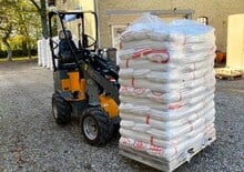 Колесни товарачи Giant G1100