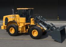 Колесни товарачи Hyundai HL955XT