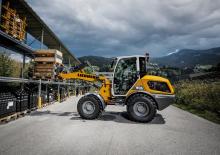 Колесни товарачи Liebherr L 504 Compact
