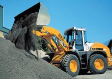 Колесни товарачи Liebherr L 524