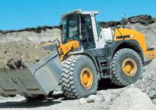 Колесни товарачи Liebherr L 554 2+2